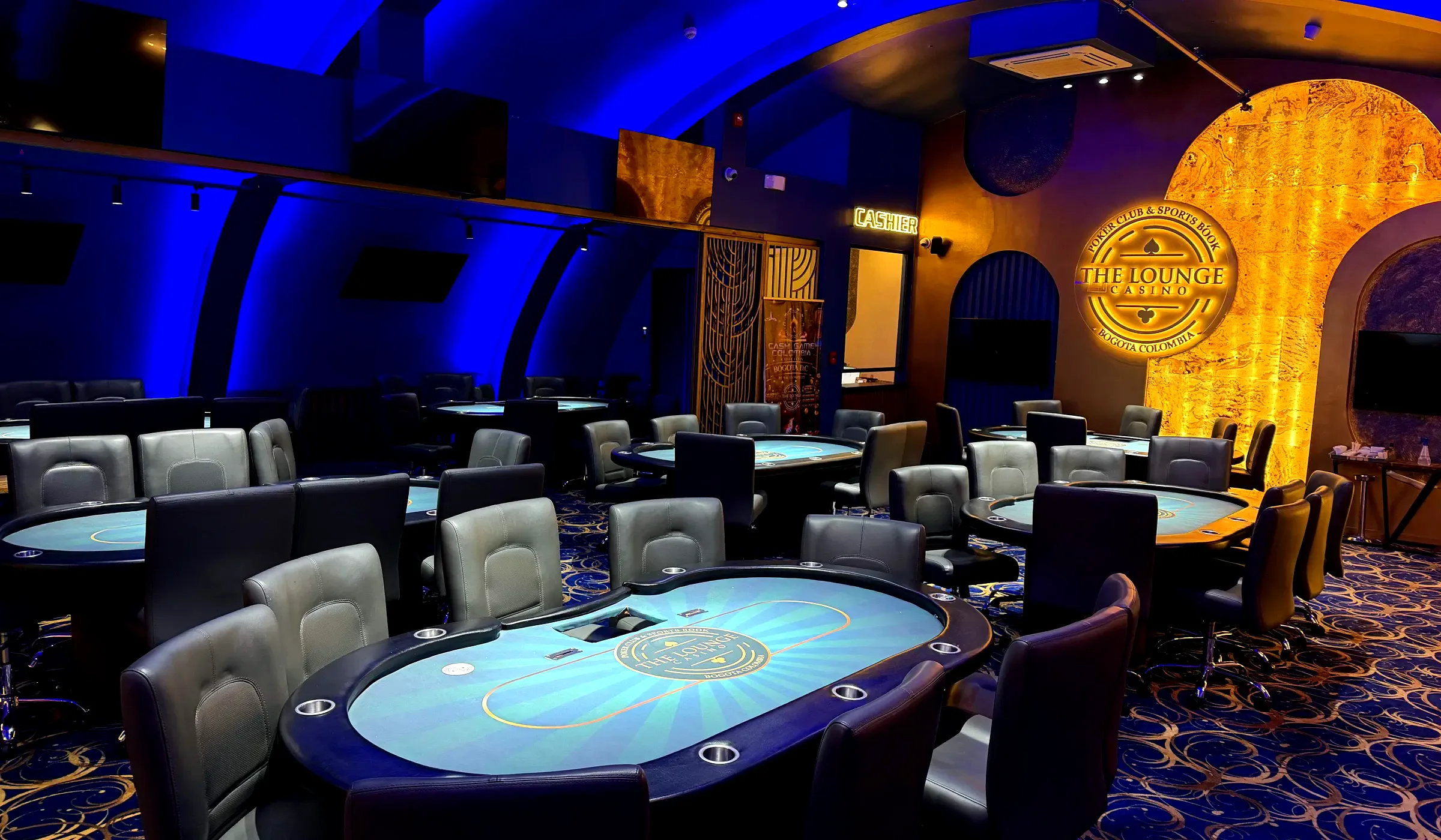Sala de póker — la mayor de Bogotá
